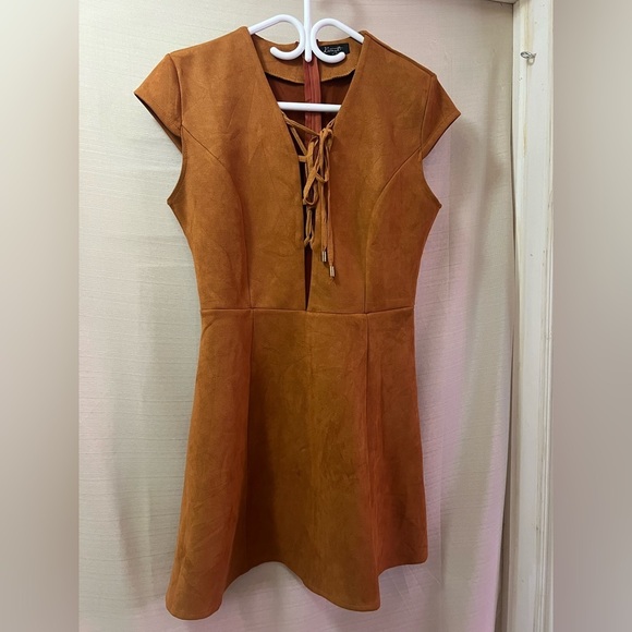 kivenst Dresses & Skirts - 🔴 Kivenst Brown Faux Suede Lace-Up Front Dress Size Medium Bohemian Style